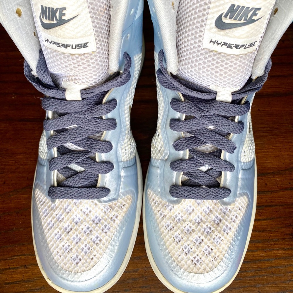 Nike WMNS Dunk Hi Skinny Hyperfuse